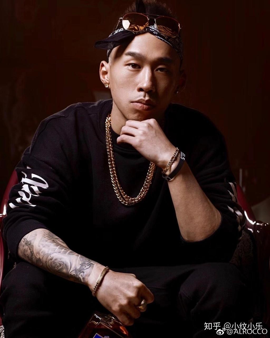 中国新说唱rapper们的纹身很skr