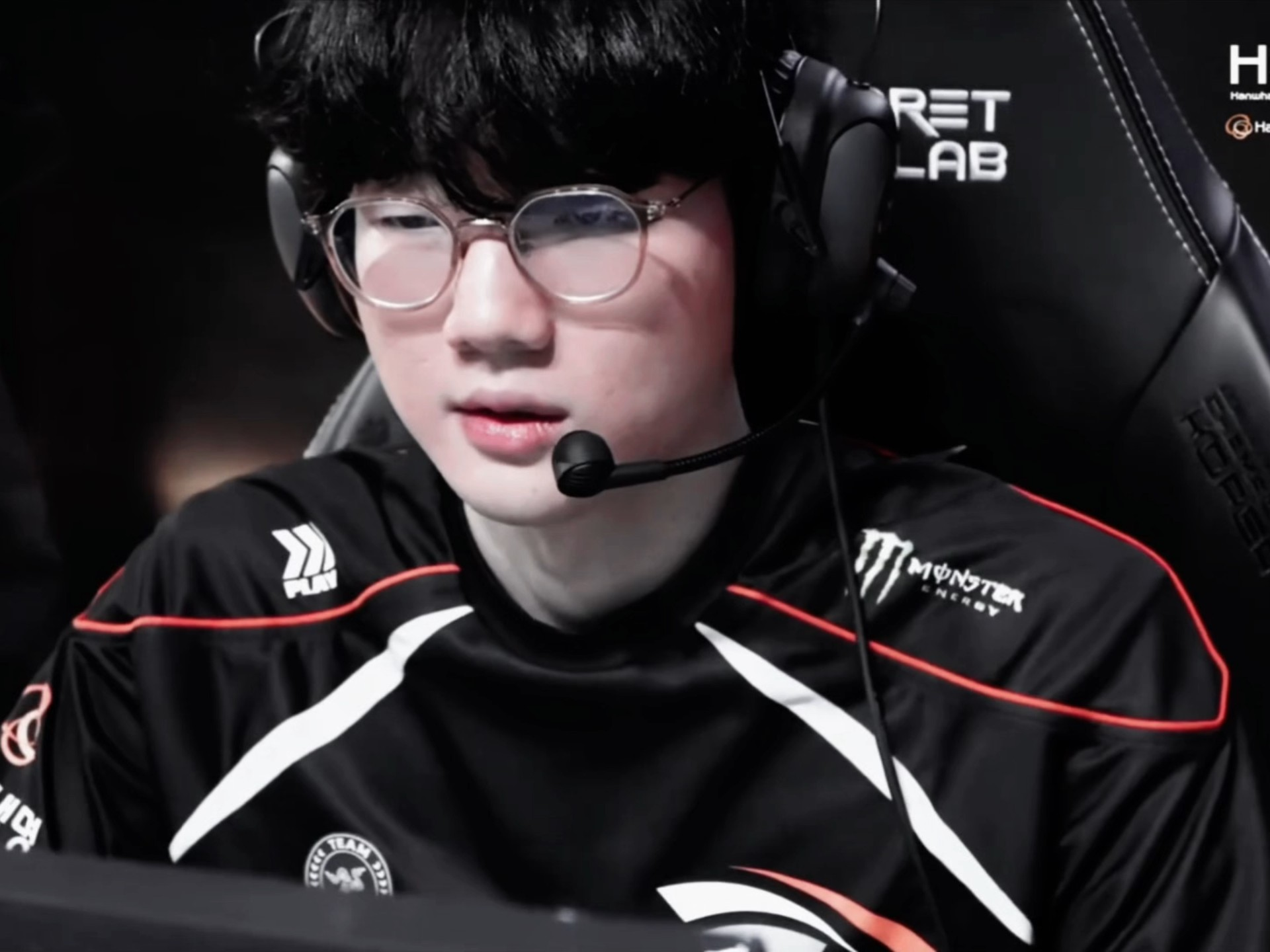 为什么 blg 花大钱把 viper 买来，却不围绕 viper 打呢？