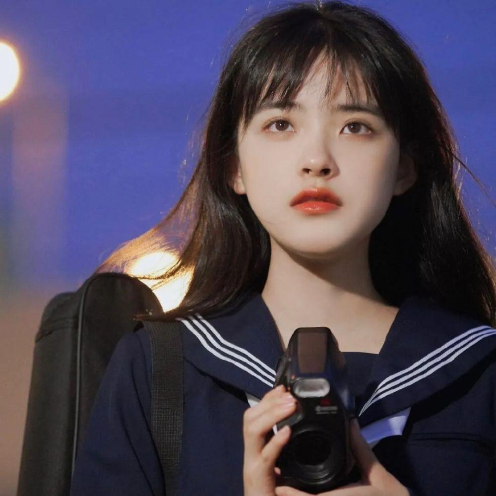 有哪些好看高清无水印的女生头像