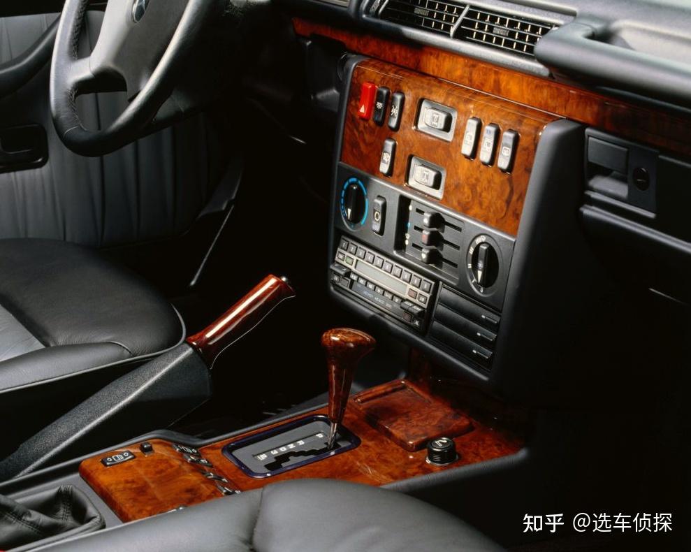 奔驰G500典藏版,V8发动机绝唱,海外比G63更贵的理由 - 知乎