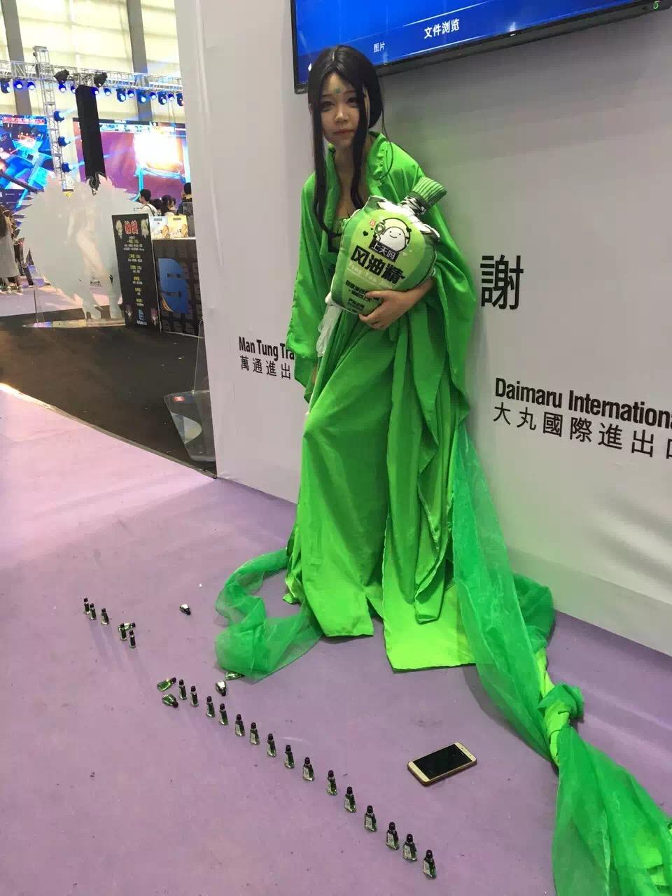 你见过最骚的cos是什么 你在漫展上见过的最吊最骚最爆笑的cos是什么? - 知乎