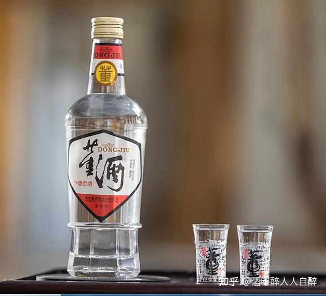 董酒白瓷瓶董香型54度多少钱，董酒白标怎么样，董酒白标值得收藏吗