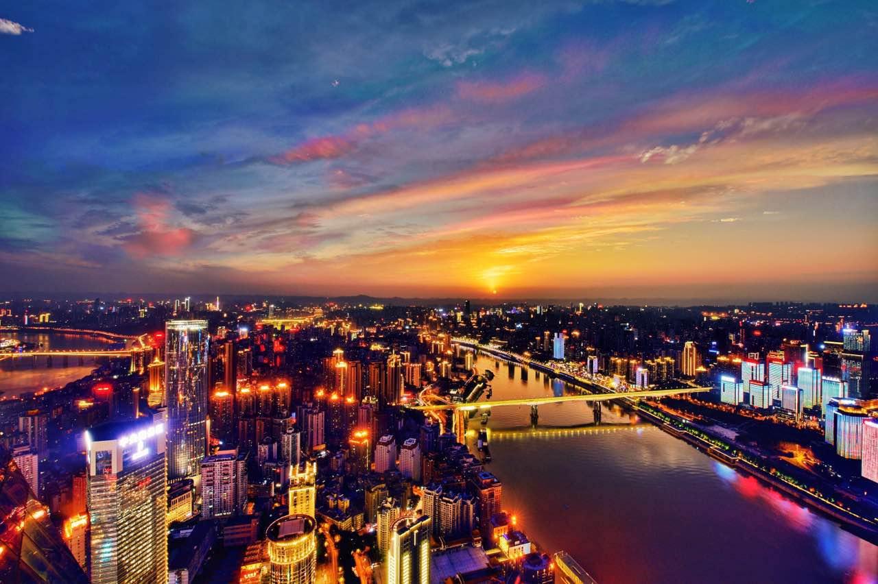 重庆wfc观景平台俯瞰重庆的新方式之一 - 知乎