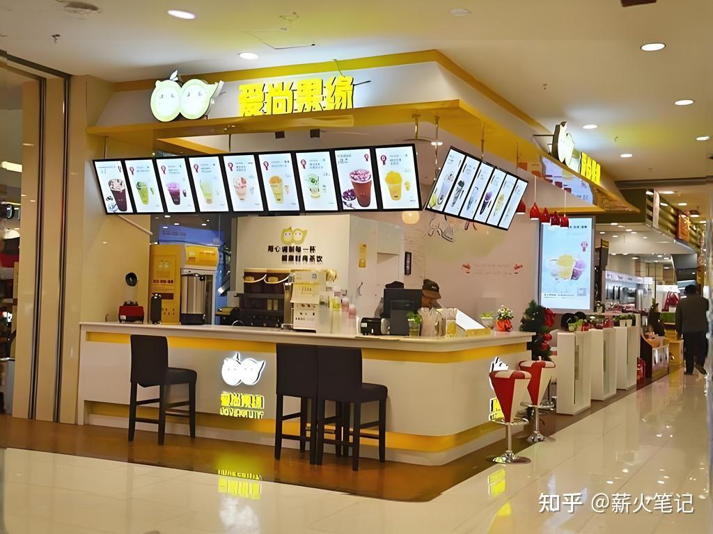 10万的存款想自己创业加盟个小餐饮啥的是开奶茶店好还是开早餐店好呢