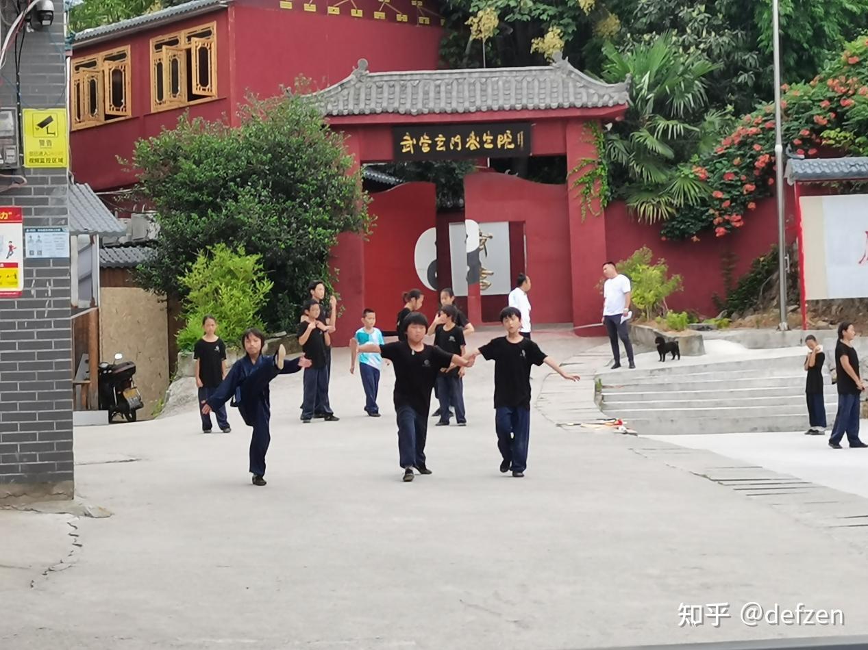 发展武术运动 振奋民族精神 - 知乎