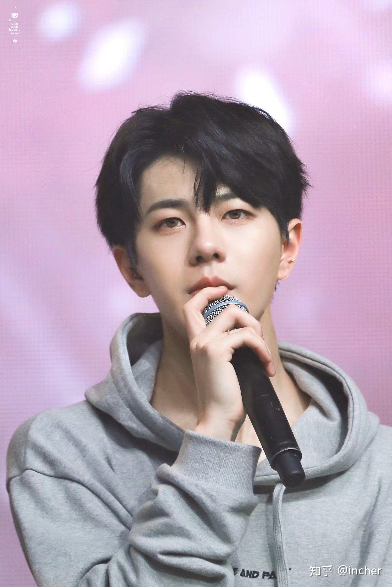 如何评价goldenchild崔普闵的颜