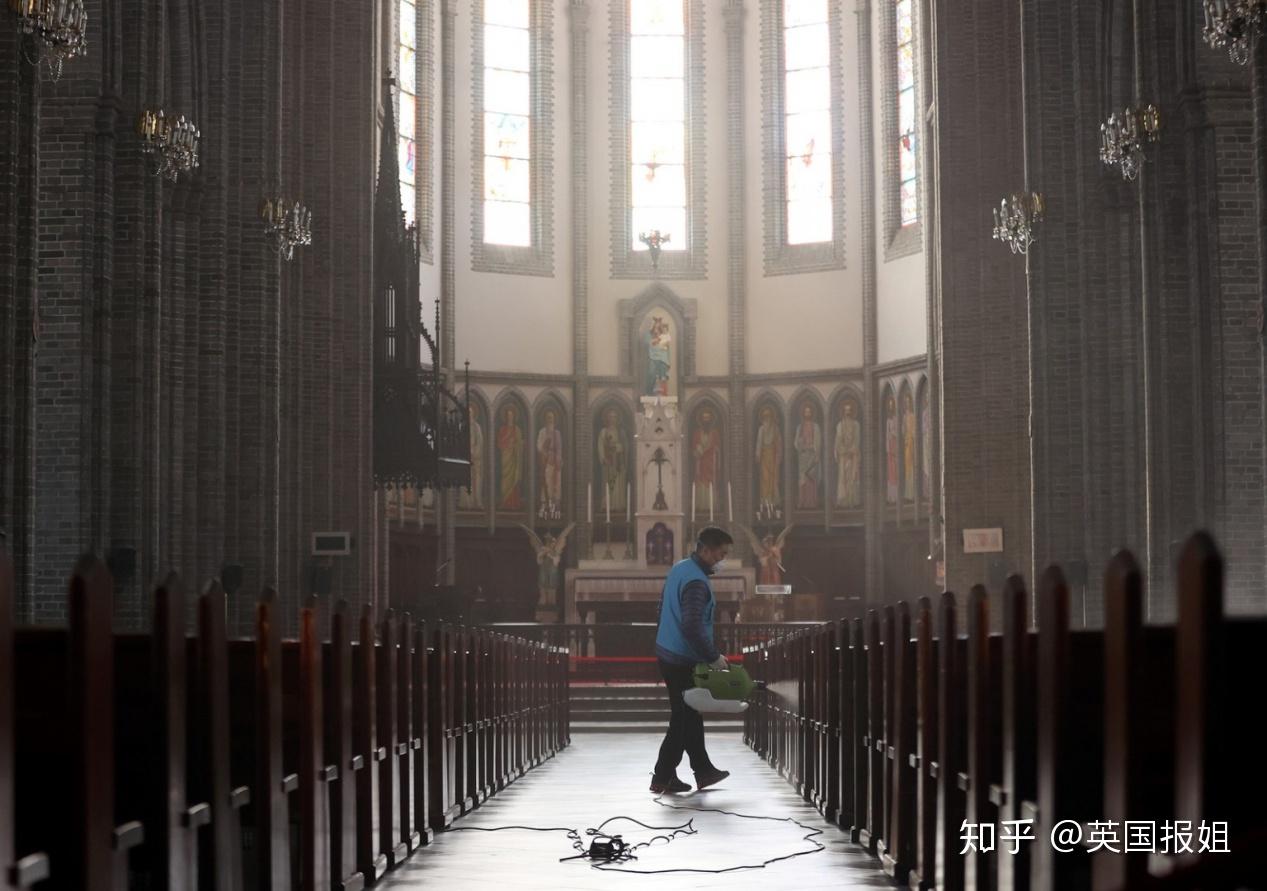 见证历史全球新冠确诊突破100万68张照片回顾魔幻的2020