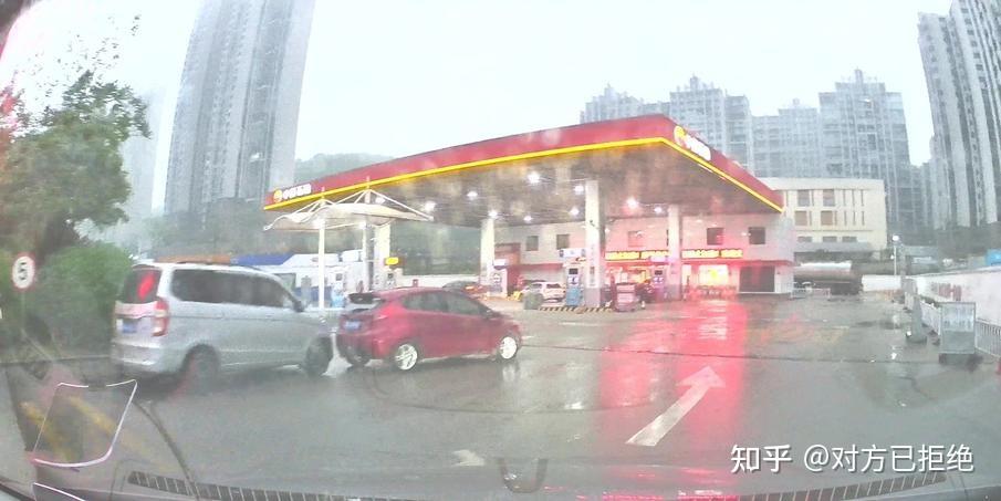 高速路哪些地方不可以停车 高速公路哪里不能停车详情介绍