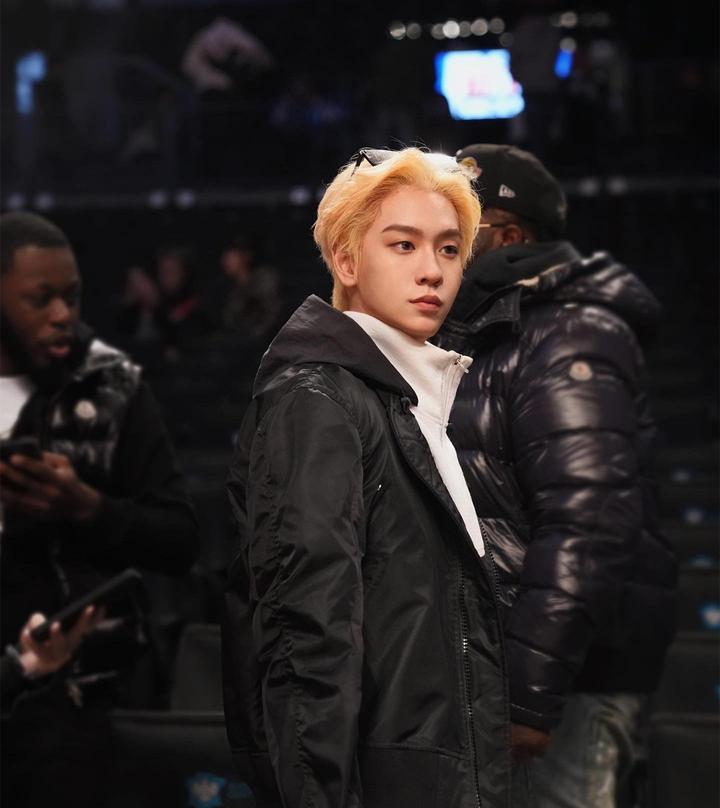 余景天为什么塌房?余景天出什么事了