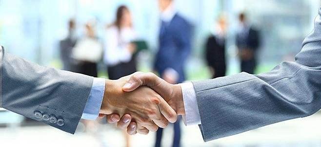 职场上混的好的人都掌握了这几种沟通技巧