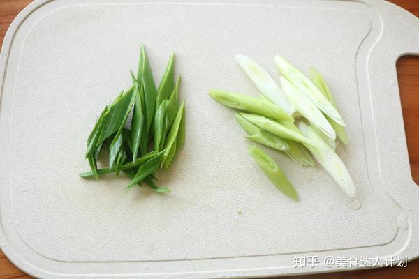 夏天没有食欲,试试这款家常菜,一口气可以吃上一碗,做法超简单 - 知乎