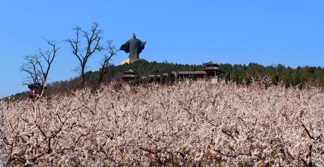 芒碭山旅遊區是國家5a級景區,它位於河南省永城市,歷史悠久,山奇水美