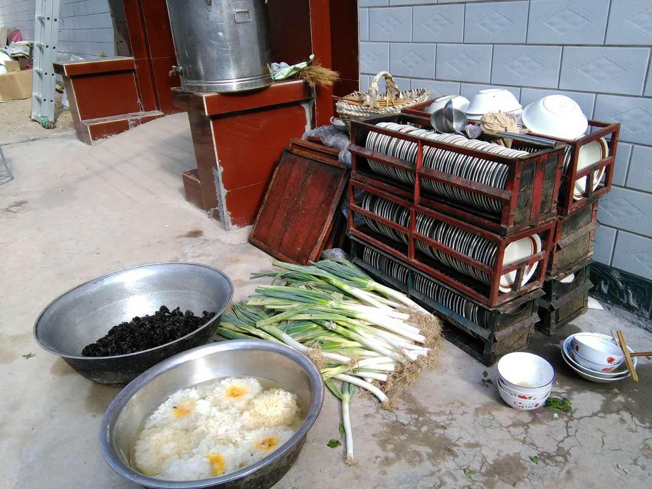 农村用的大铁锅图片,老式铁锅图片,各种大锅的图片_大山谷图库