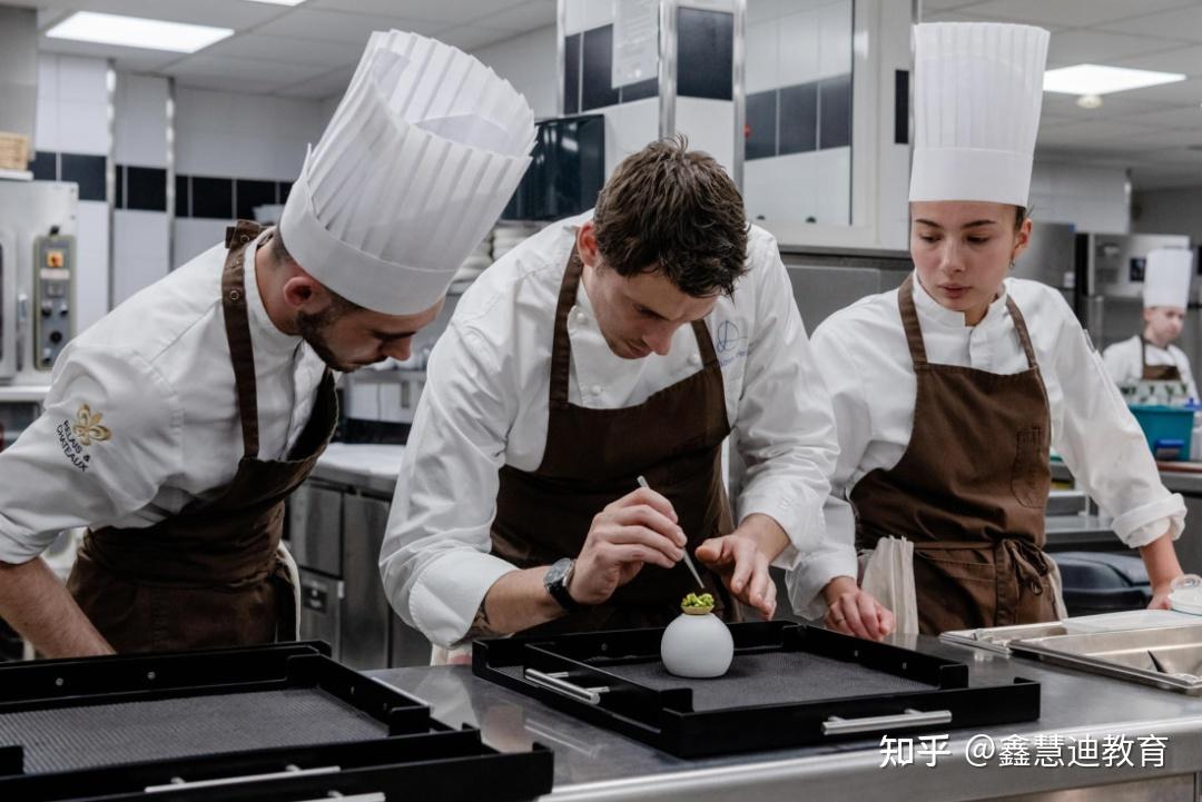 厨艺在法国相关了解:2024年最新"天选打工人"计划出炉!