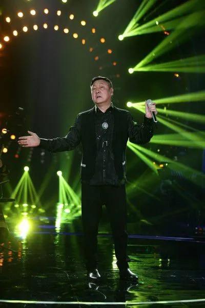 我是歌手第一季冠军是谁我是歌手第一季冠军叫什么