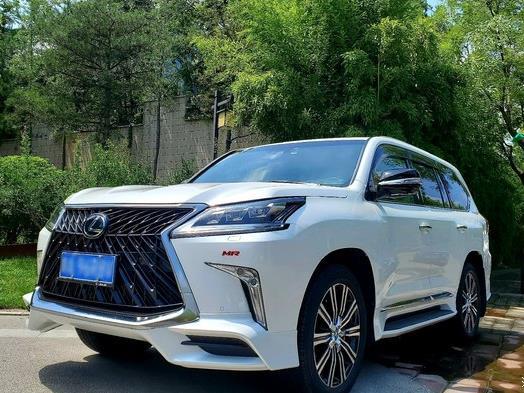 雷克萨斯lx5702024款v8 v2-545e9fdab4d052c38129b2892964cb37_1440w.jpg?source=172ae18b