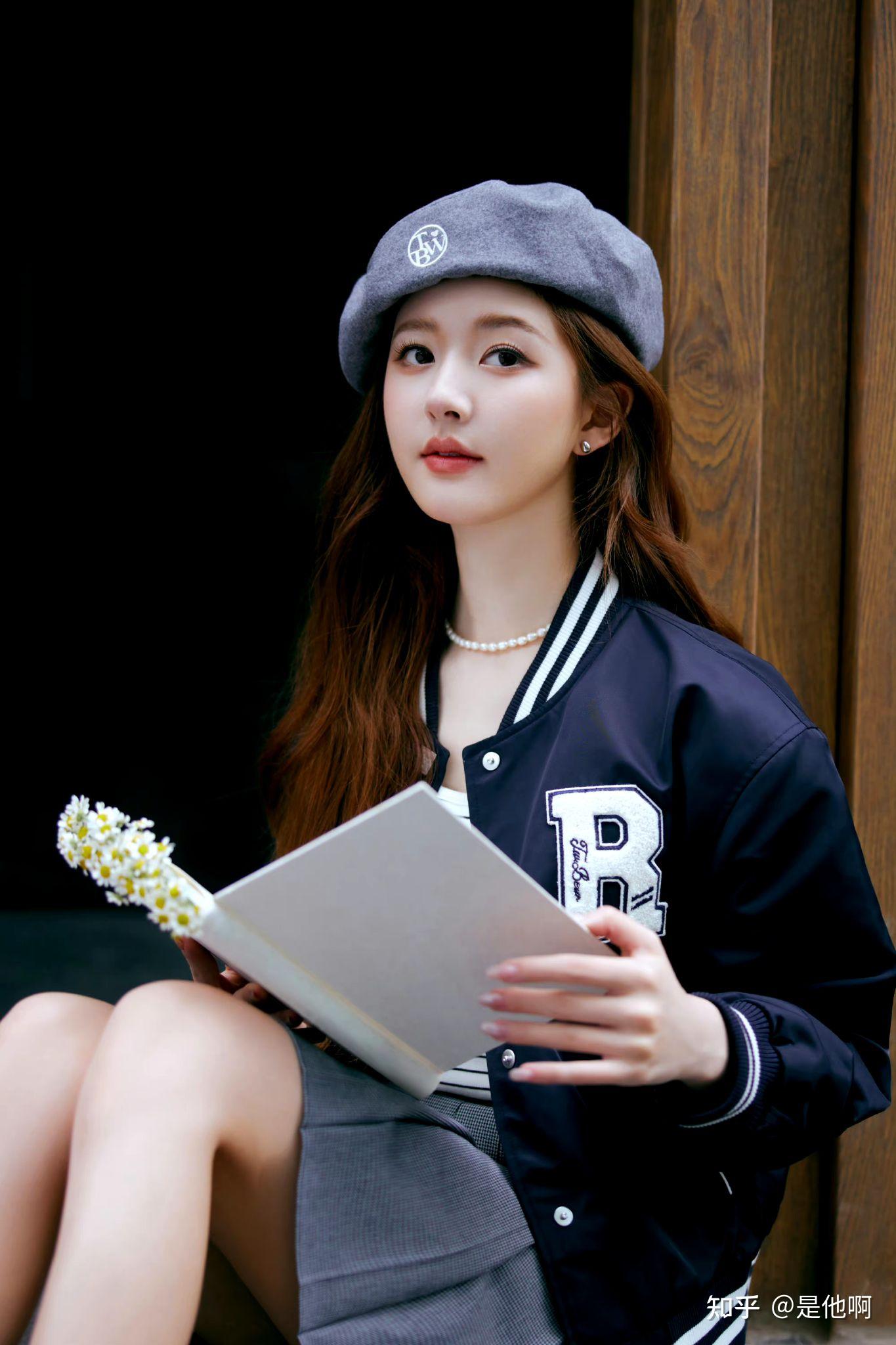 怎样看待演员赵露思