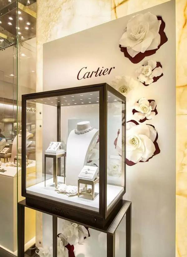 5分钟弄懂不同的珠宝陈列风格