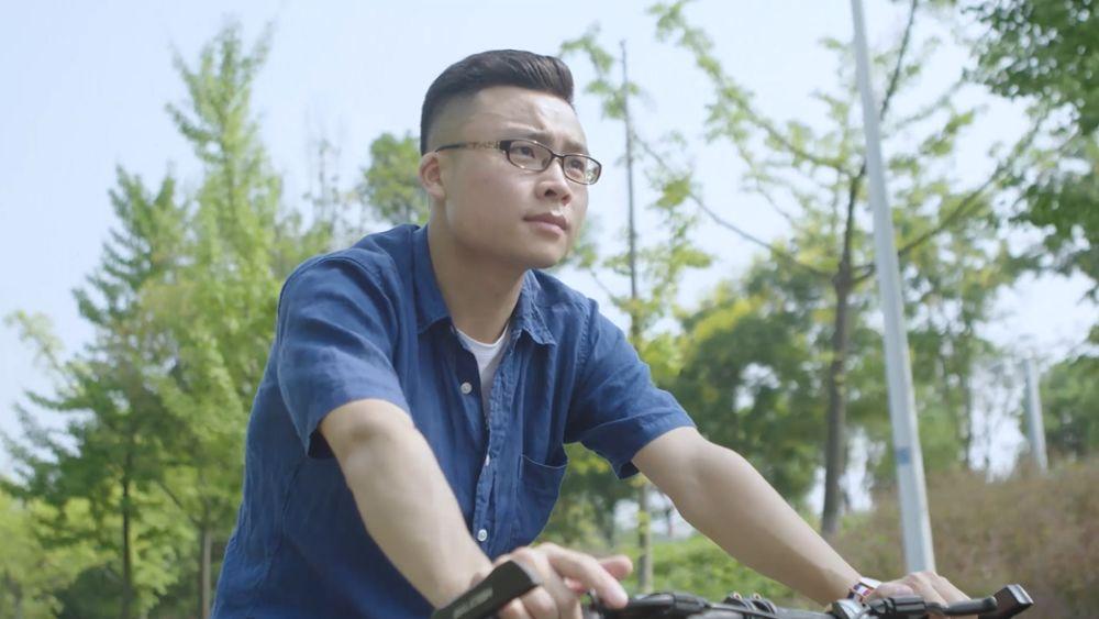 苏宁封面人物1200工程小石榴年少有为正当时