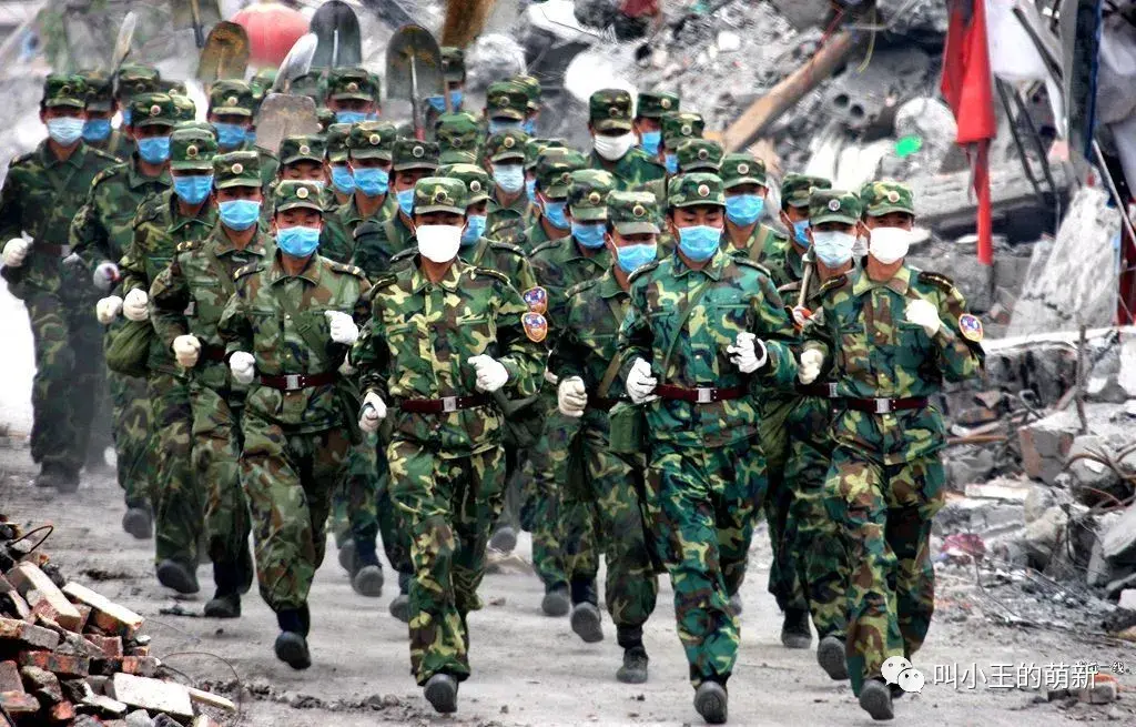 铭记历史展望未来