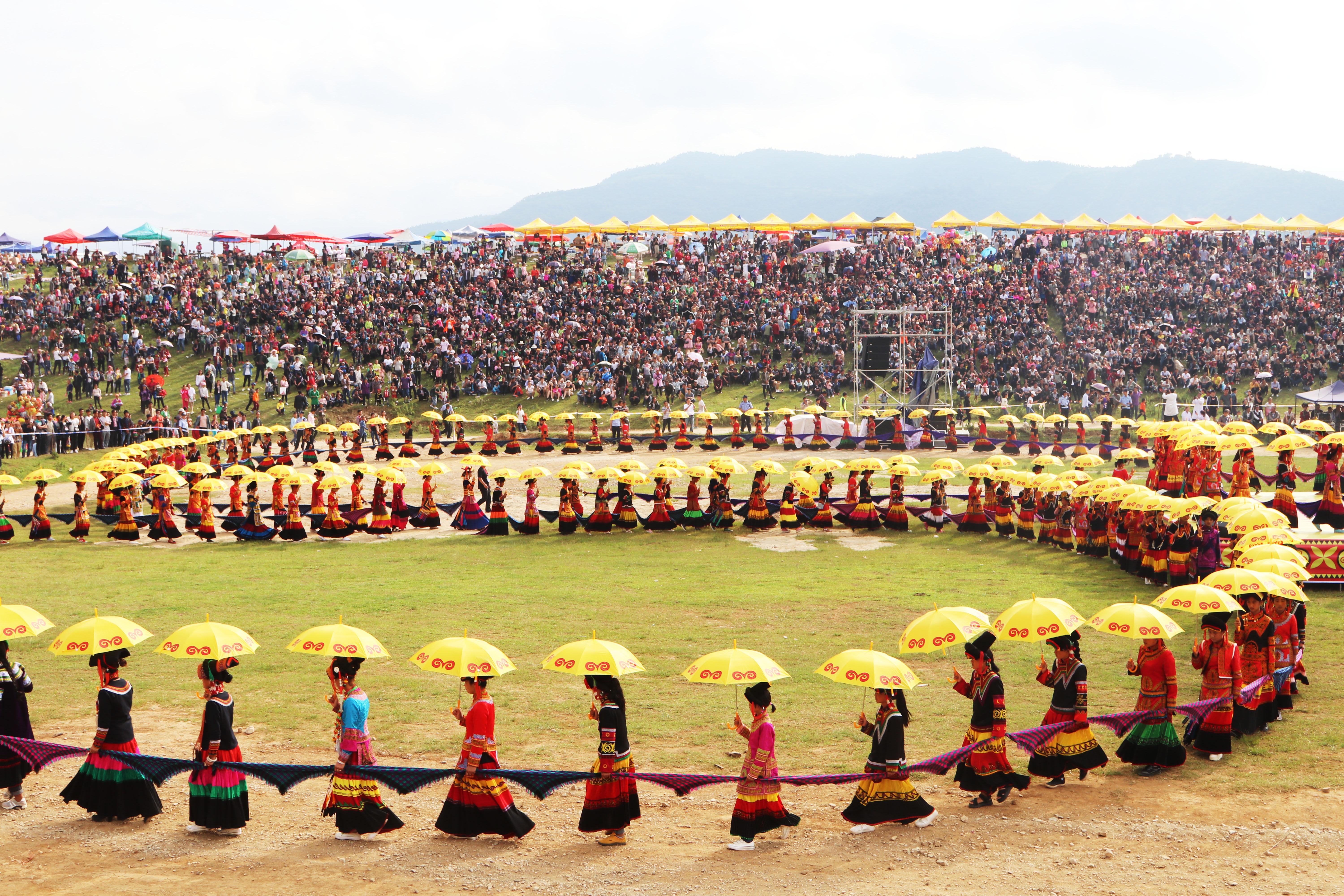 西昌火把节的具体玩法? - 知乎