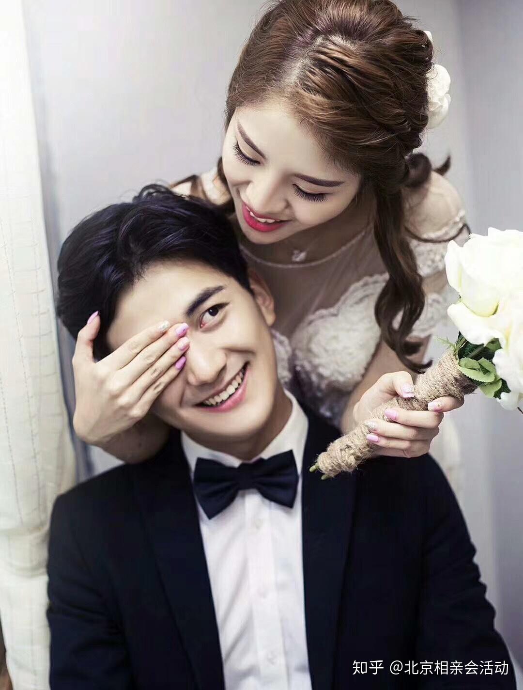 女生喜欢大叔的心理大叔控女生的5点心理因素看了就知道