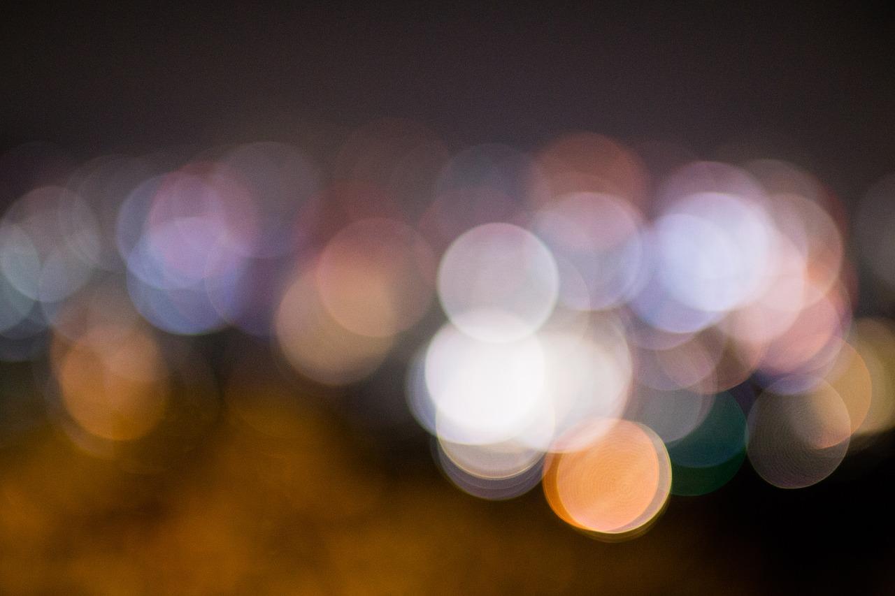 灯光夜景人像构图