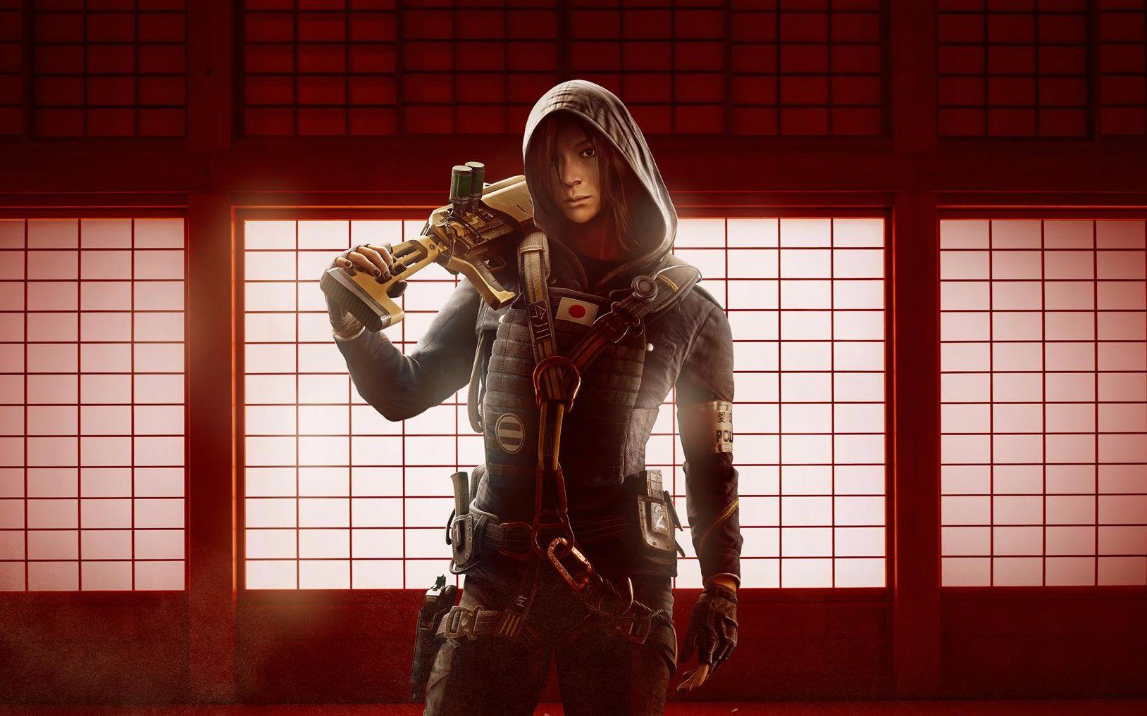 撩起的发像是在盛放的夏彩虹六号火花