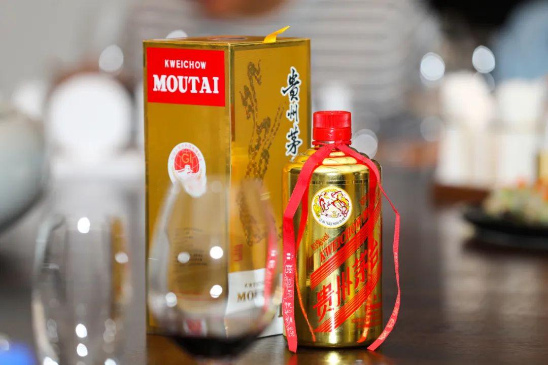 【春节选酒秘籍--白酒篇】从高端到亲民,从礼赠到宴请,总有一款适合你