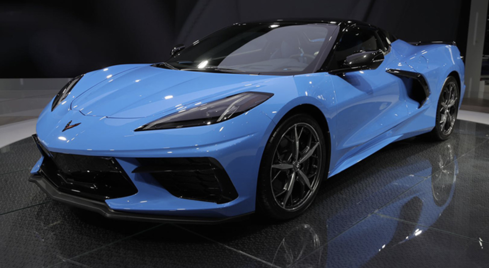 跑车界的平民英雄科尔维特c8硬顶敞篷车首发亮相进博会