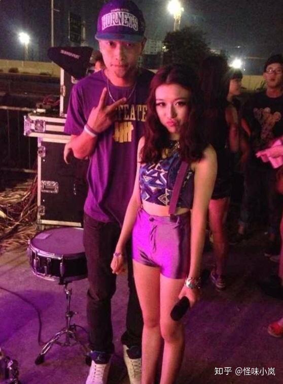 想知道满舒克和苏西利的故事 ? - 知乎