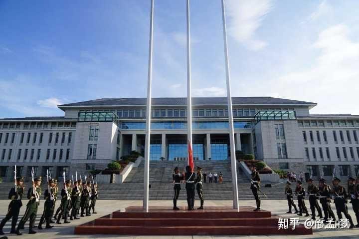 信陽職業技術學院的圖書館或教室環境如何是否適合上自習