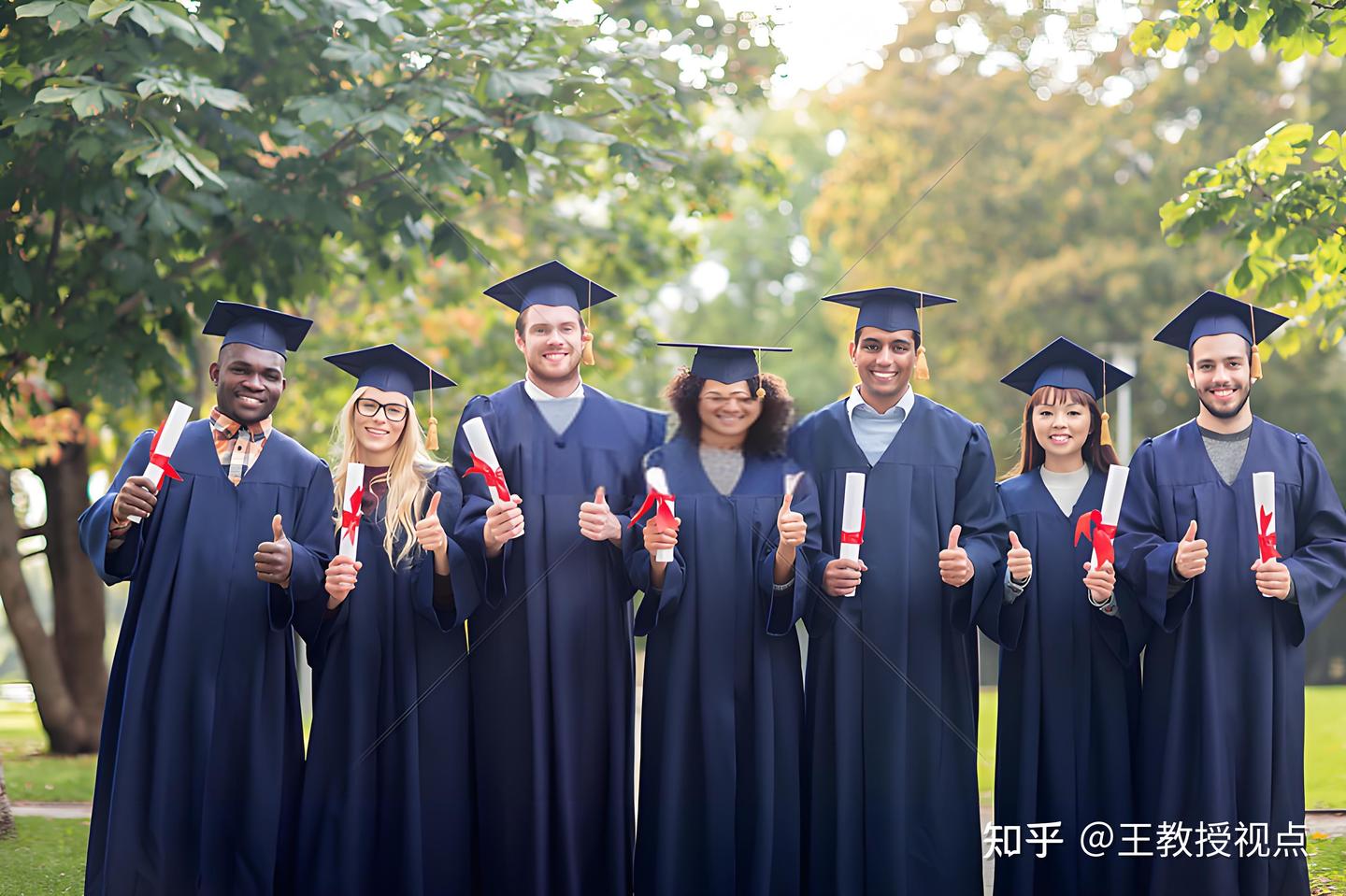 学位服演变:历史长河中的华彩篇章 - 知乎