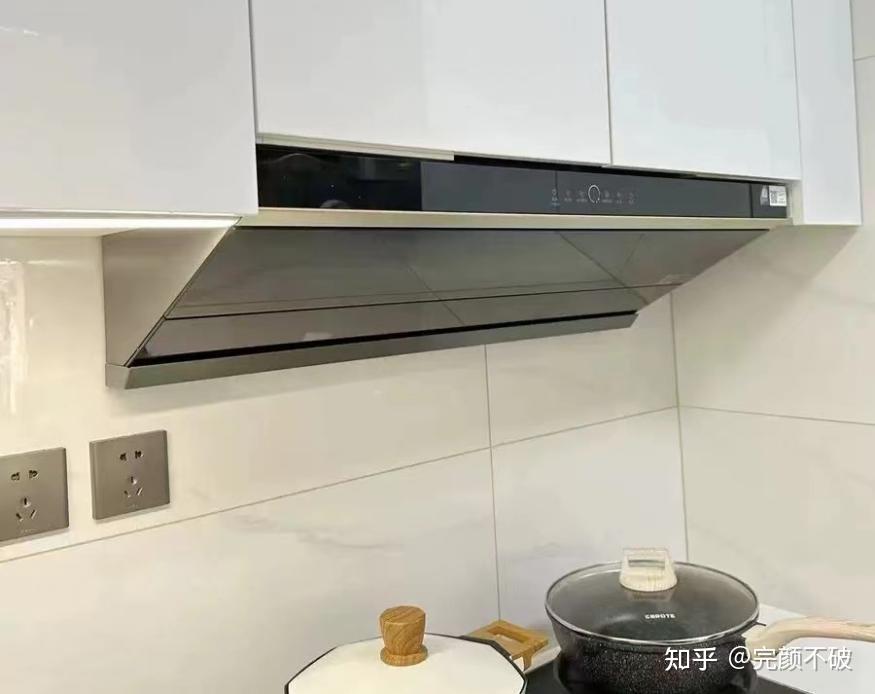 自己怎样清洗油烟机最干净最好 v2-5553190b42d0518a29904b4eae63ac10_r.jpg