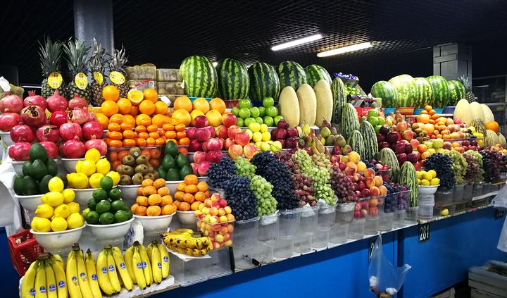 说说哈萨克——走进物产丰饶的绿巴扎