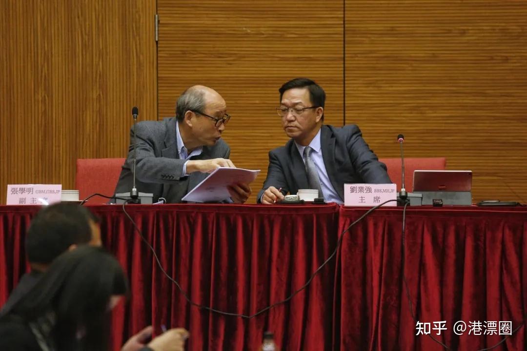 2015年,有一个香港人觉得丁权的存在太不公平了,向法院申请取消丁权