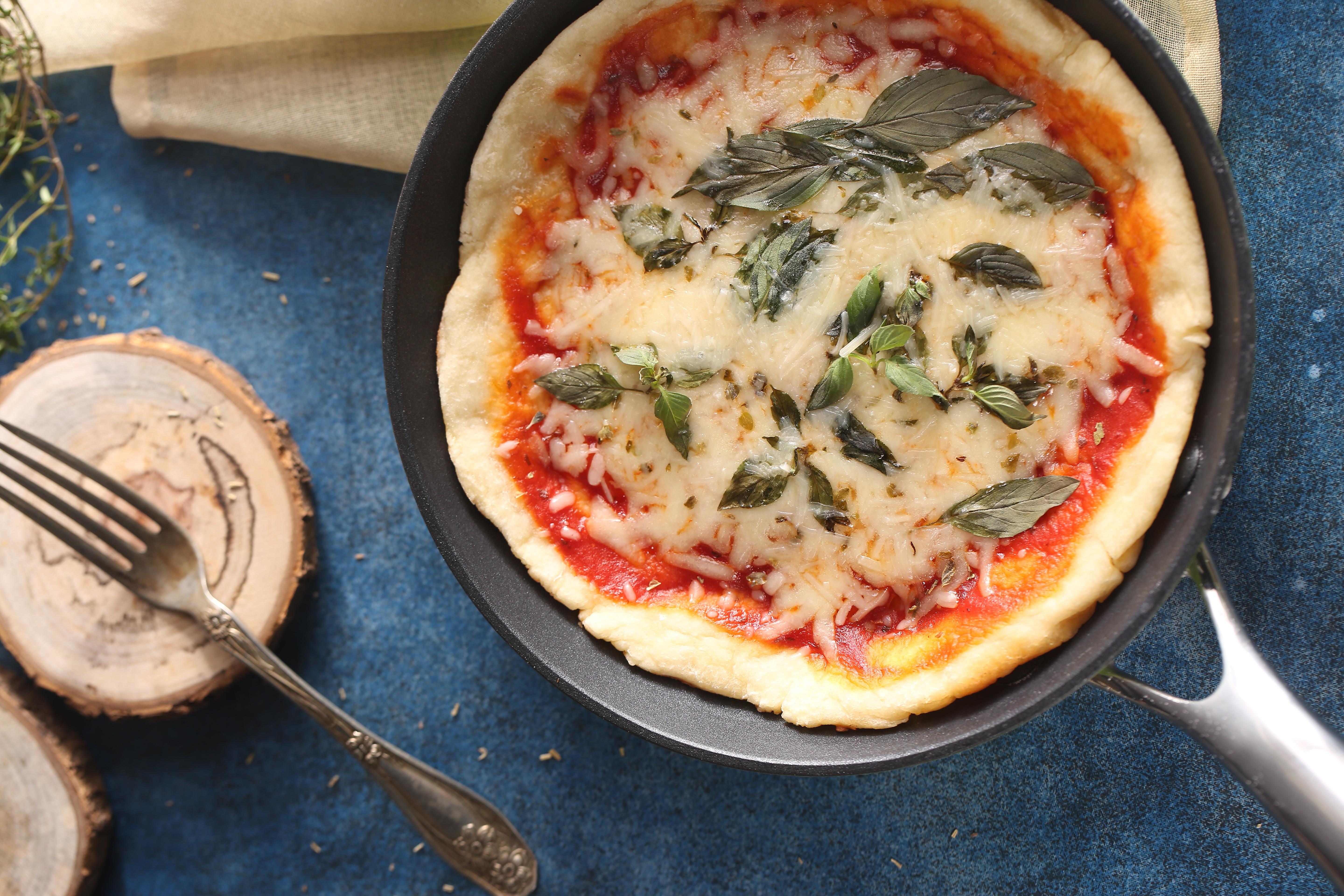 如何做出简单又好吃的玛格丽特披萨? - 知乎