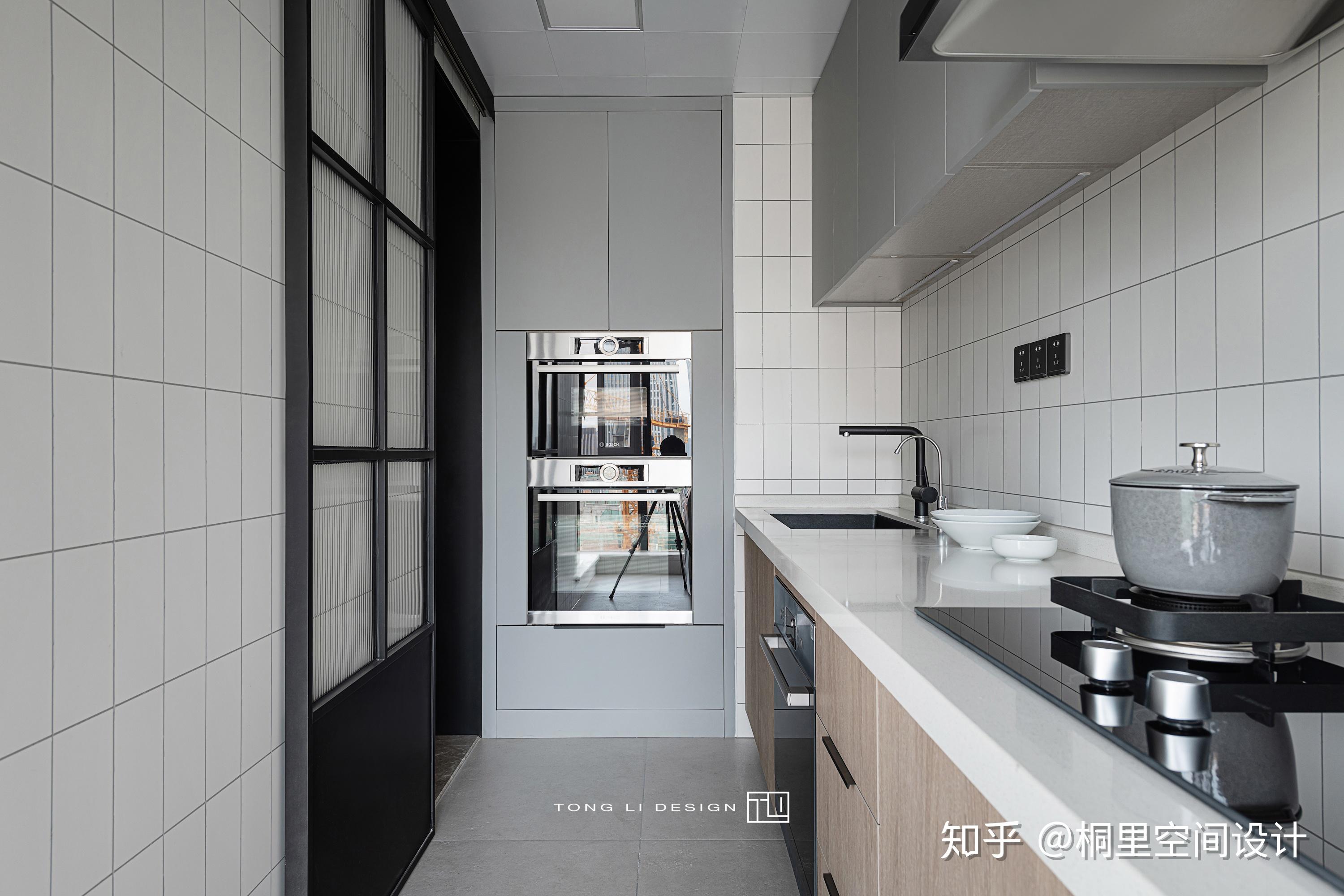 101㎡精装房改造复古雅致灵动和谐