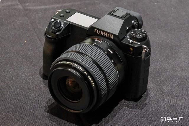 富士gfx100s中画幅相机降价9900元,这对于摄影器材市场格局会产生怎样