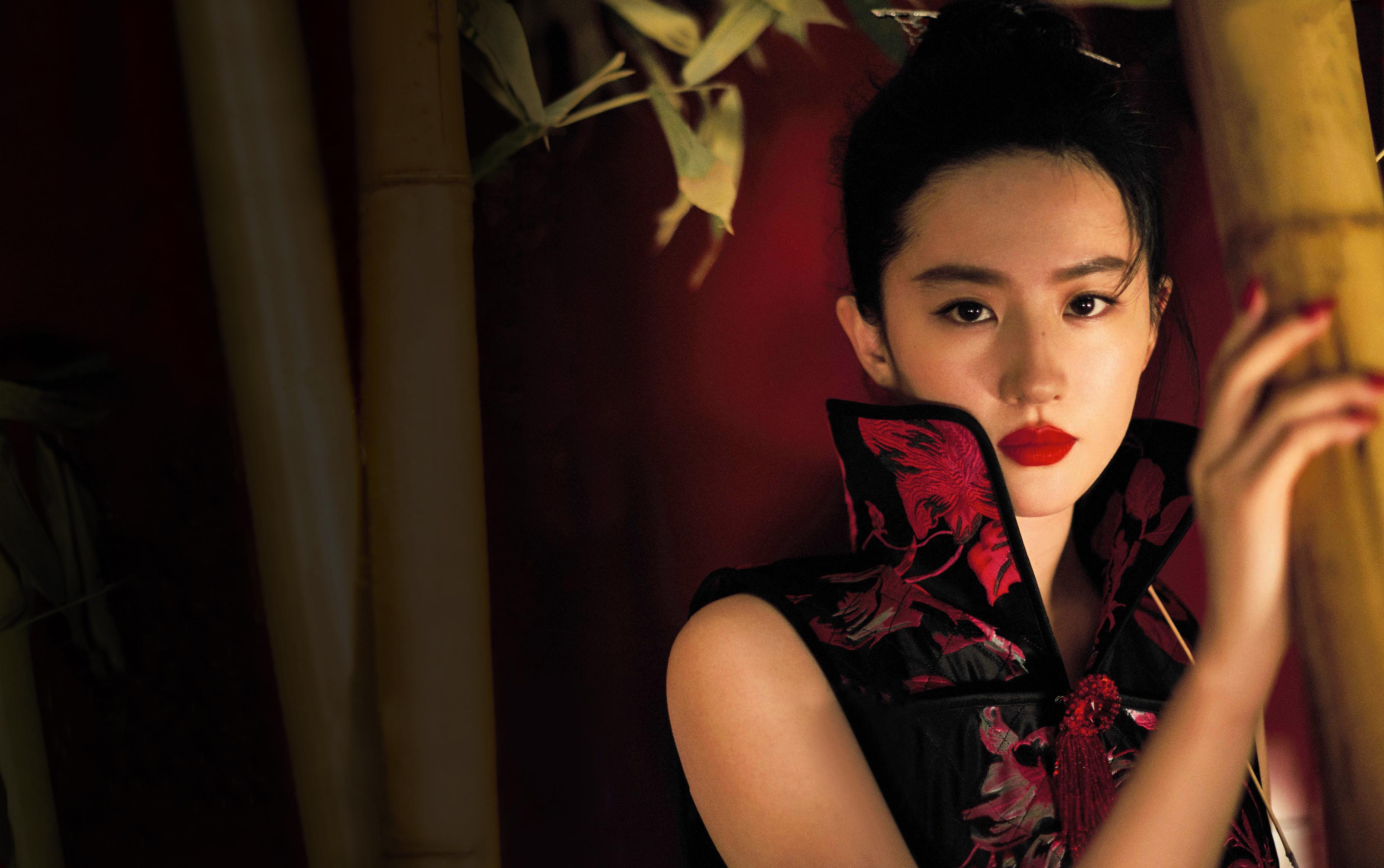 你觉得刘亦菲最好看的一张照片是哪张