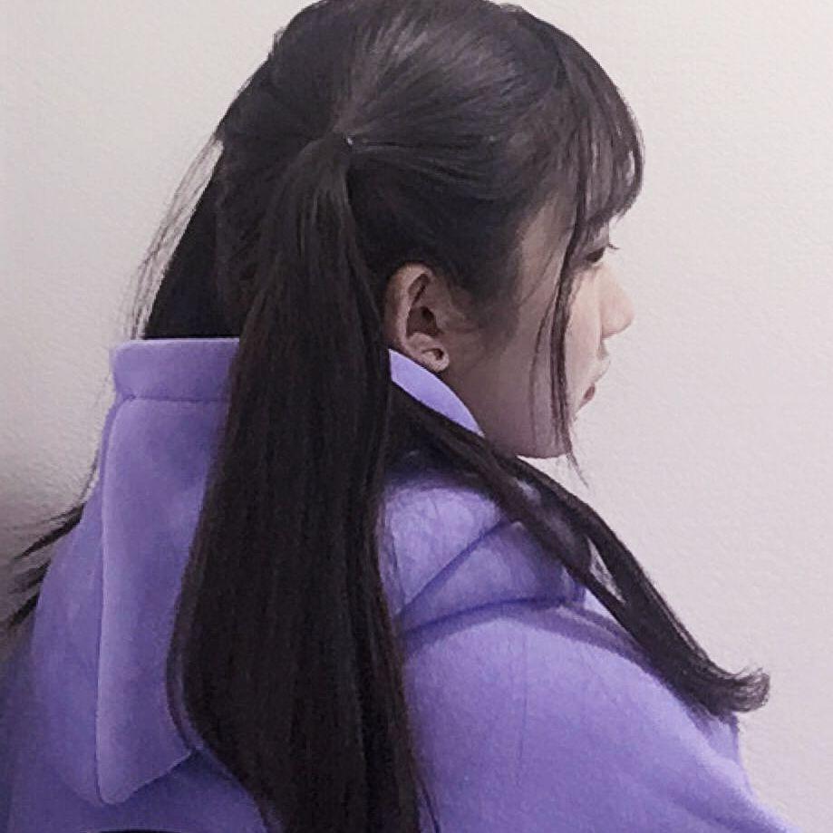 有什么好看的侧脸女生头像?