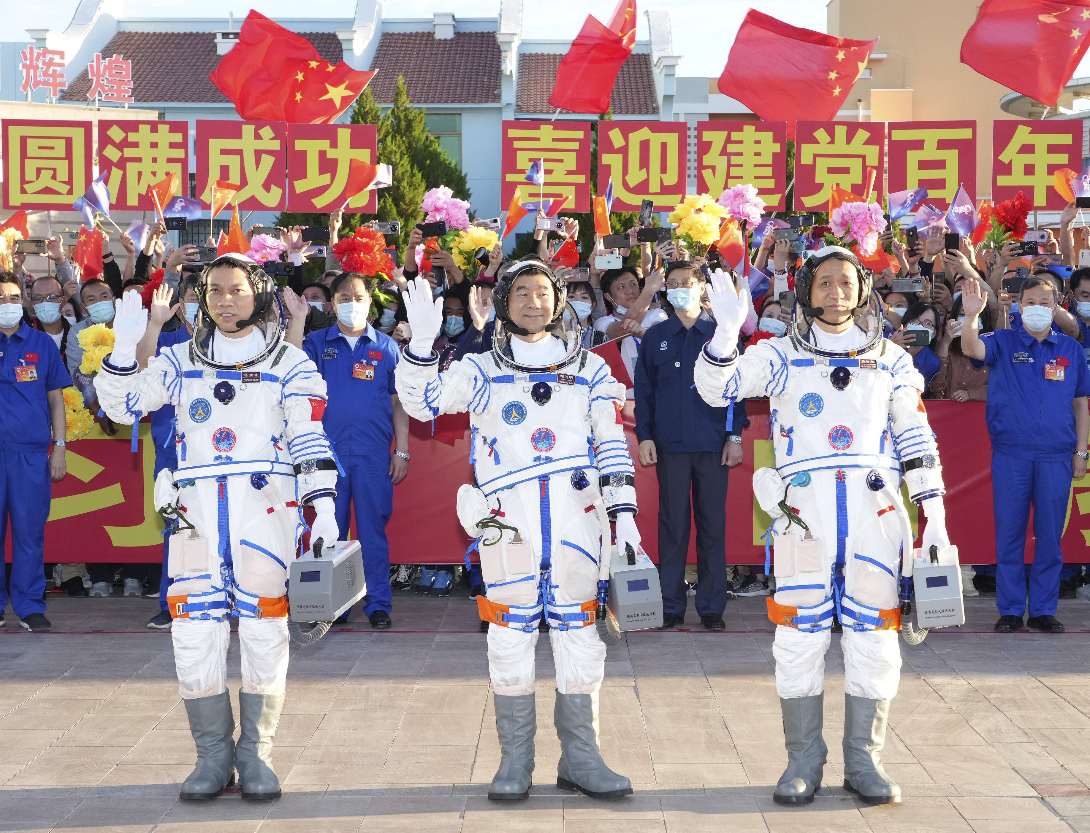意大利女宇航员秀《兰亭集序》，中国文化的浪漫永远值得相信_魅力_训练_宇宙