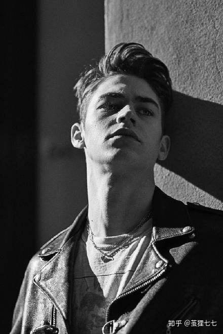 有没有赫洛费因斯提芬的照片分享一下