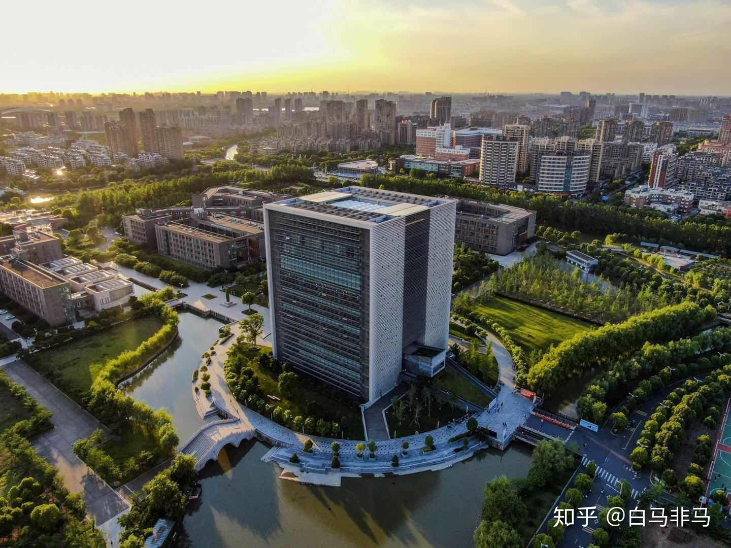 同济大学浙江学院的校园环境如何