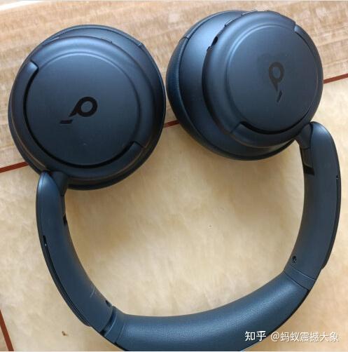 Q35 Sony 挑了几款颜值出众的声阔Q35、BOSE QC35 Ⅱ、SONY XM4,这三个里面哪个戴着舒服呀? - 知乎