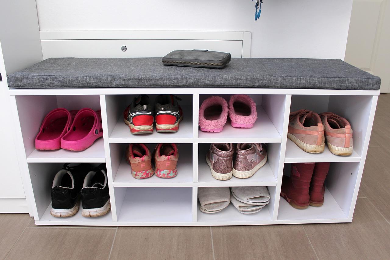 鞋柜内部布局技巧?