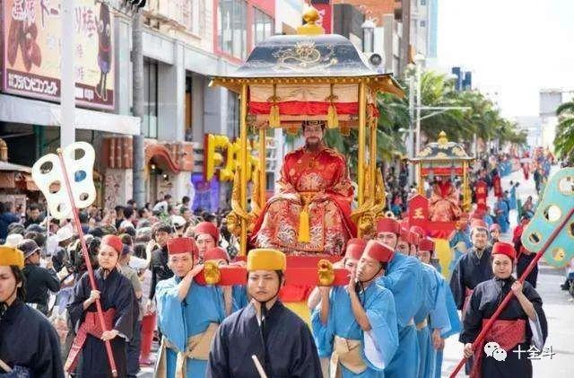 聊聊琉球在中国台湾省和日本国之间,散落着一串珍珠似的几百个小岛,这