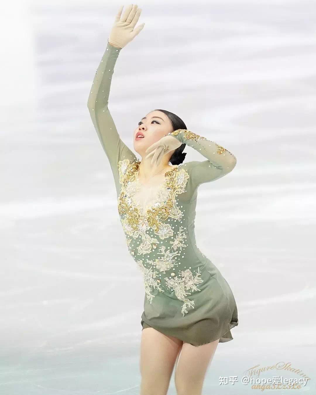 如何深入的评价花滑运动员纪平梨花