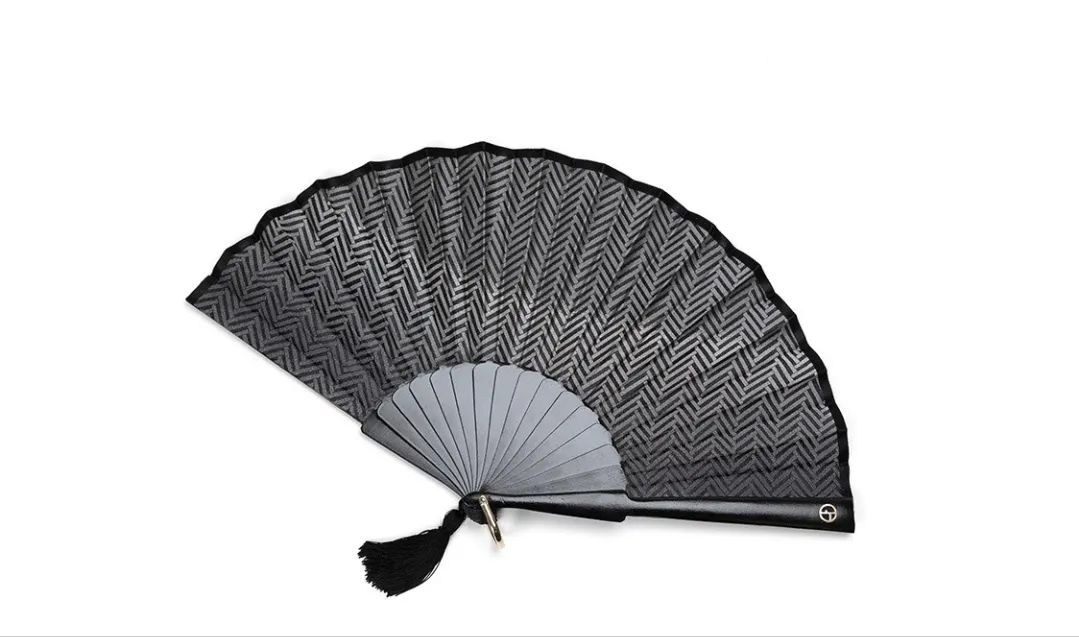 不同世界的不期而遇从东京奥运会看armani