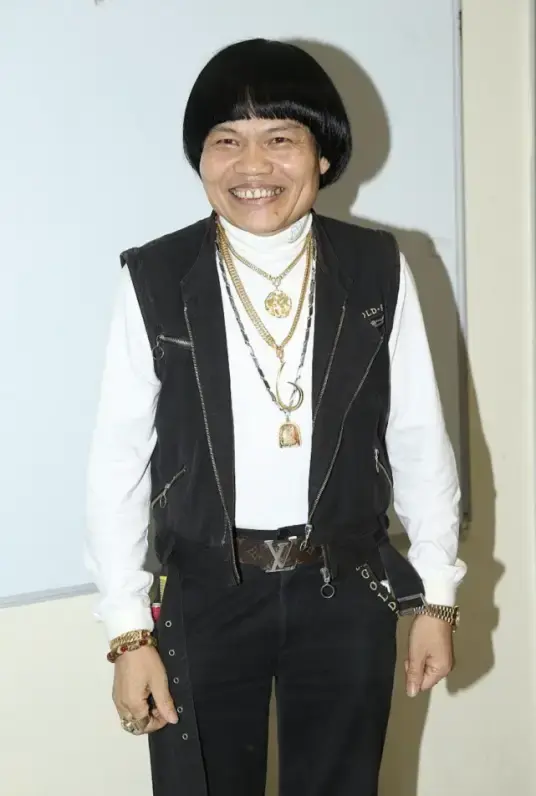 纯纯的南方土著尤其两广福建土著长相是什么样?